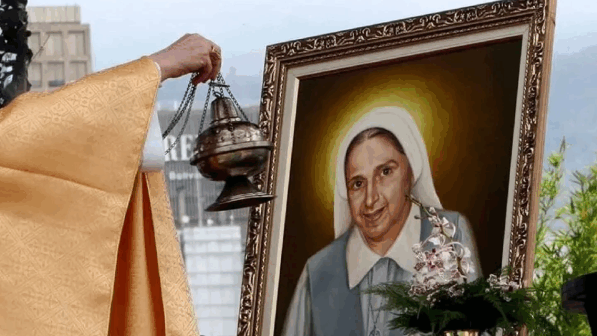 Carmen Rendiles: una vida de servicio que se eleva a la santidad