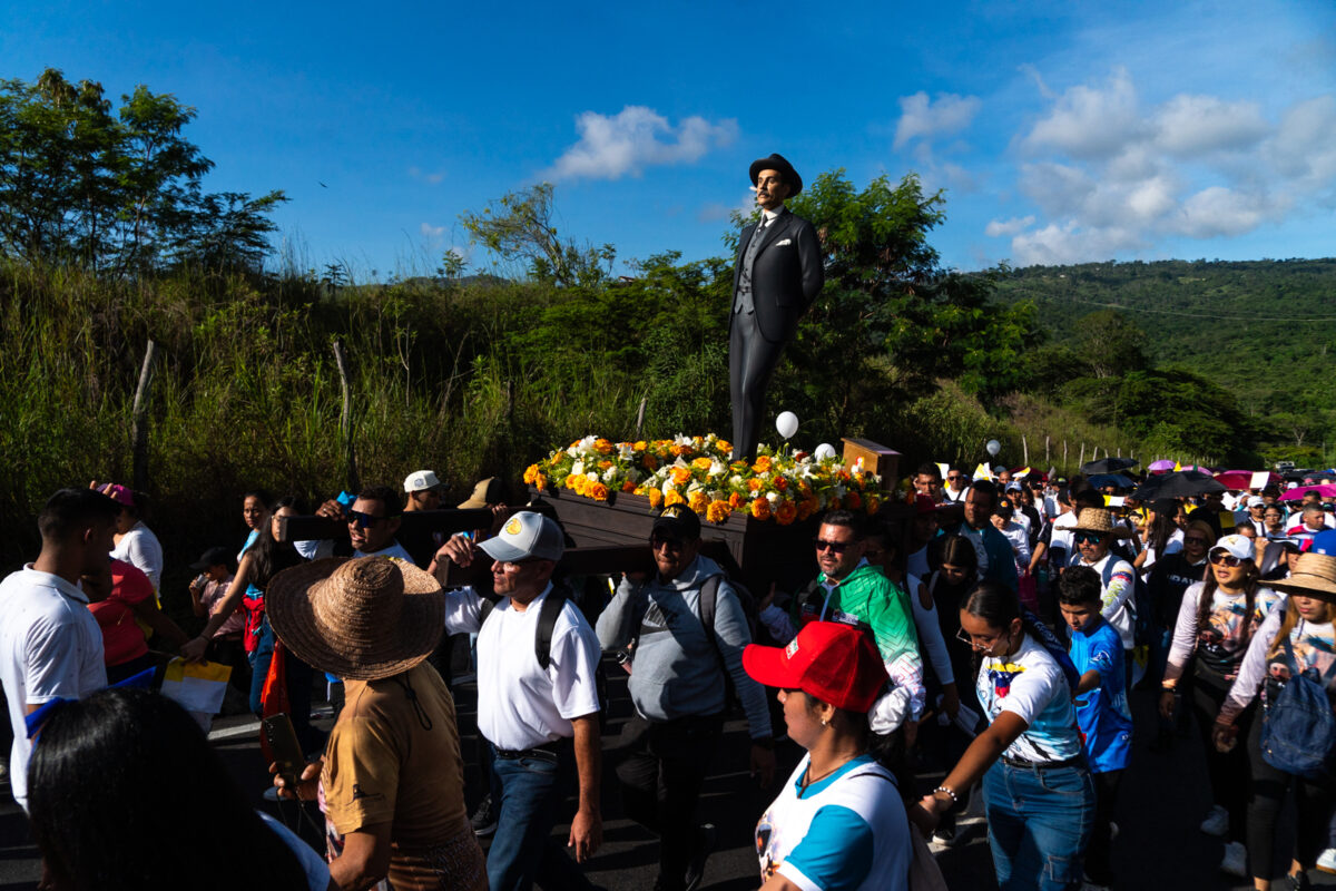 Fe desbordada en Isnotú: la tierra del “médico de los pobres” celebró su consagración como santo