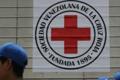 María Teresa Párima, la enfermera venezolana de 94 años que fue reconocida con la máxima distinción de la Cruz Roja