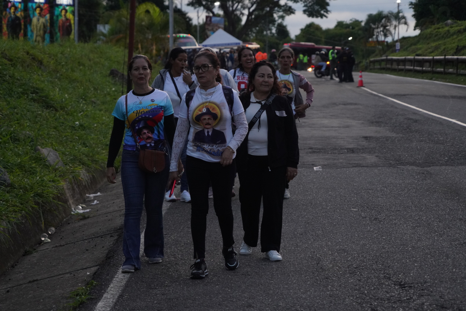 Fotos de los feligreses camino al Santuario de San José Gregorio en Trujillo