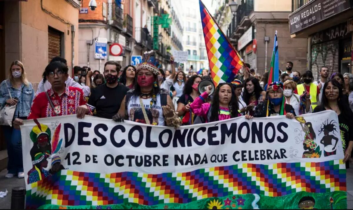 La evolución del 12 de octubre como efeméride: entre la reivindicación y la condena