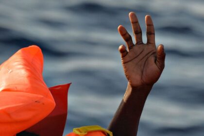 Al menos 40 inmigrantes murieron por el naufragio de una embarcación frente a Túnez