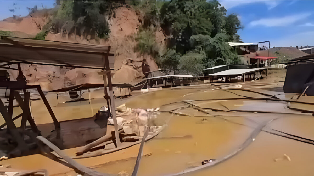 Autoridades confirmaron recuperación de 12 cuerpos tras la inundación en una mina en Bolívar