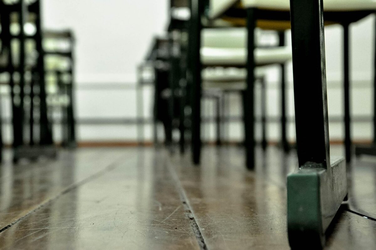 Tareas escolares y estrés en el hogar: las distintas visiones del debate que rodea al sector educativo 