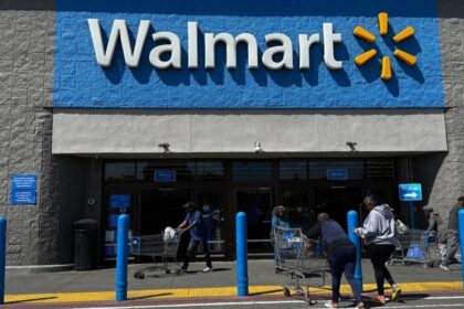 ¿Por qué Walmart pausó las contrataciones de candidatos que necesitan visas H-1B en Estados Unidos?