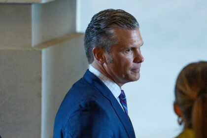 EE UU atacó otra embarcación en el Caribe y suma 69 muertes en su ofensiva antidrogas