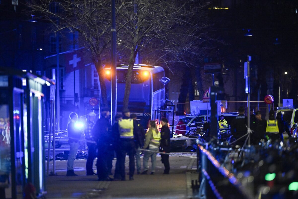 Varios muertos y heridos tras ser atropellados por un autobús en Estocolmo