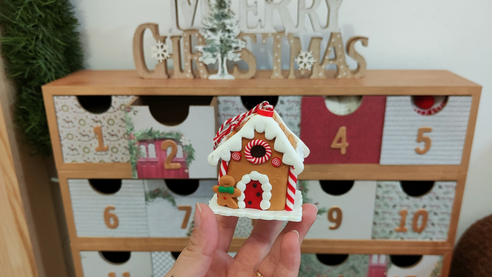 Calendario De Adviento Poppy Playtime – 24 Sorpresas Con 11 Figuras Exclusivas Y 4 Clips Coleccionables