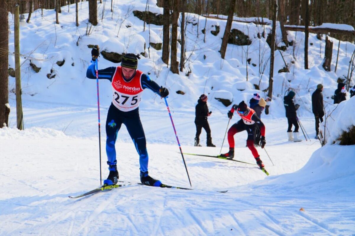 Esquiador venezolano Nicolás Claveau clasificó a los Juegos Olímpicos de Invierno Milán-Cortina 2026
