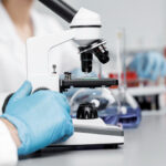 Crearon una píldora que detecta sangrado intestinal sin colonoscopia