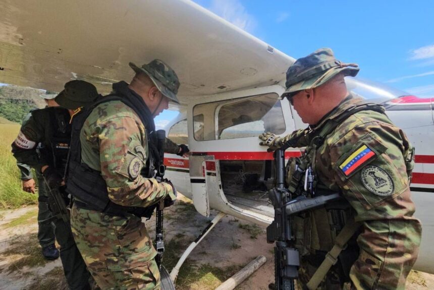 Ceofanb anunció la detención de dos personas por violar el espacio aéreo venezolano desde Guyana