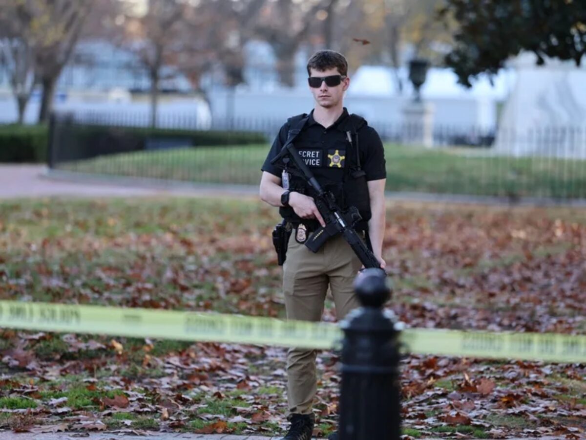 Trump confirmó la muerte de una integrante de la Guardia Nacional de EE UU herida en tiroteo cerca de la Casa Blanca