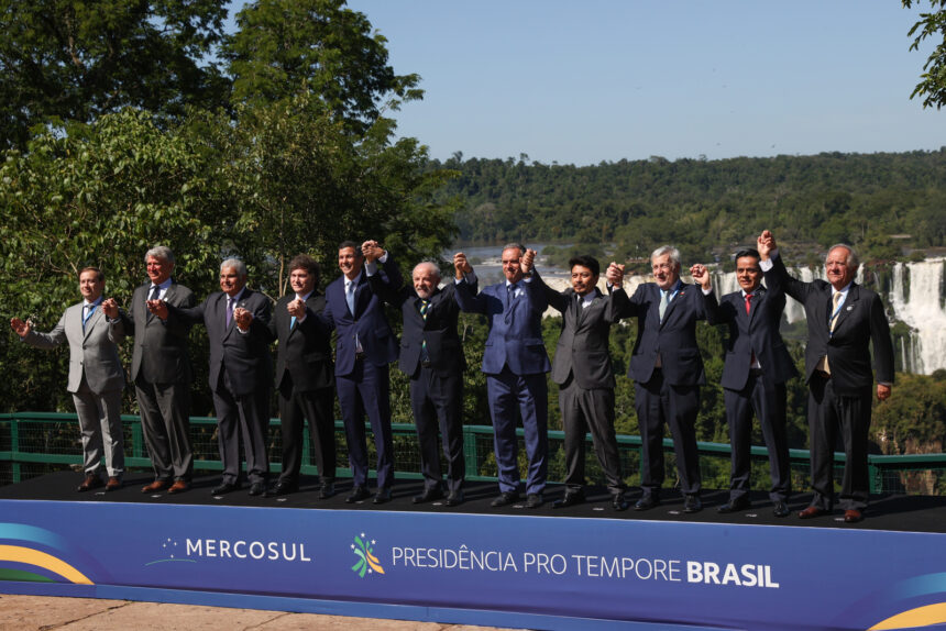 Seis países latinoamericanos pidieron a Venezuela restablecer el orden democrático