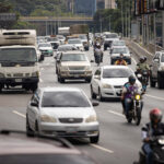 Gran Cacique Guaicaipuro Caracas autopista