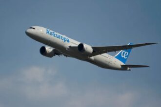 Air Europa extendió la cancelación de vuelos a Venezuela al menos hasta el 11 de enero AirEuropa habilitó el cambio de fecha para pasajeros con vuelos desde y hacia Venezuela del 13 al 18 de diciembre