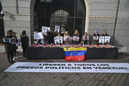 Mesa de los que Esperan: la iniciativa que exigió desde varios países una Navidad sin presos políticos