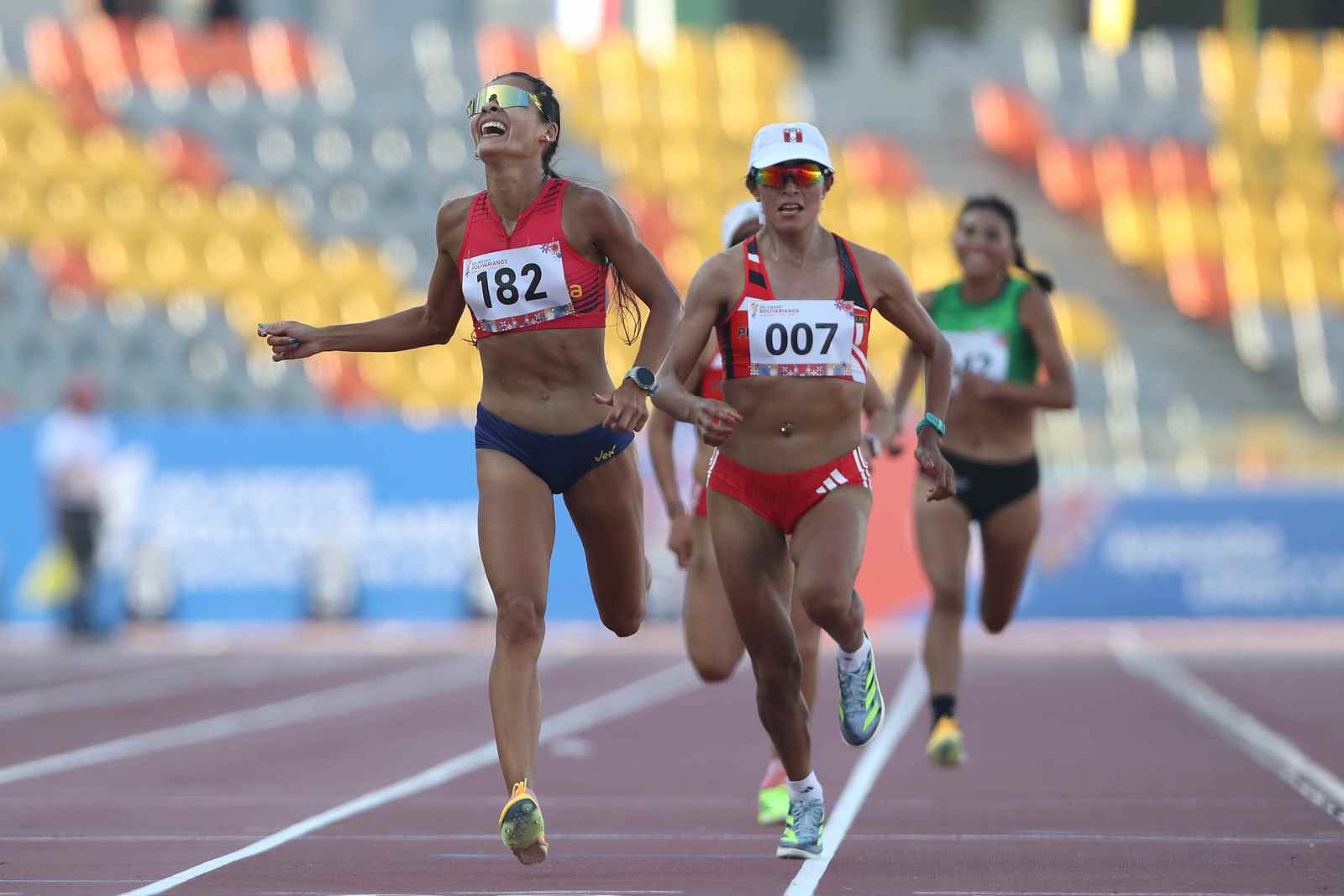 Juegos Bolivarianos: la venezolana Edymar Brea logró su segundo oro tras ganar en los 5.000 metros