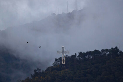Cruz del Ávila Navidad Caracas