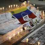 En carpas y colchones: familiares pernoctan por quinto día consecutivo a la espera de la liberación de los presos políticos