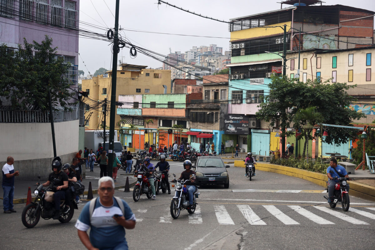 ¿Cómo viven los venezolanos dentro de Venezuela después del 3 de enero?