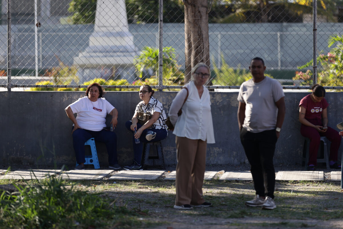 Familiares de presos políticos en Venezuela esperan liberaciones masivas: “No perdemos la esperanza”