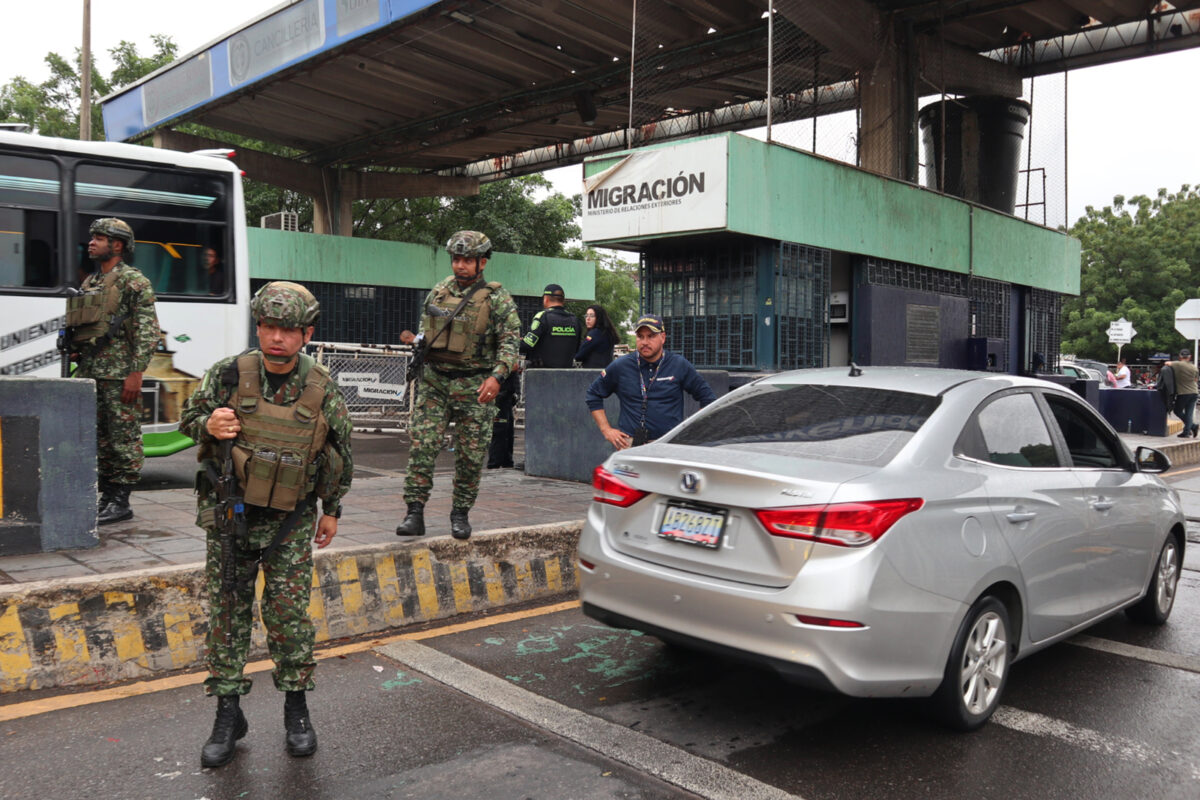 Familiares de 19 colombianos presos en Venezuela protestaron en la frontera y exigen su liberación