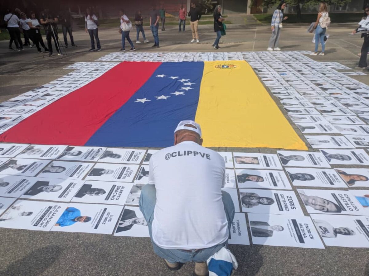 Clippve exige desde la plaza de Rectorado de la UCV la liberación de todos los presos políticos