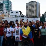 Familiares de presos políticos en Zona 7 se mantienen en vigilia pese a denuncias de instalación de cámaras