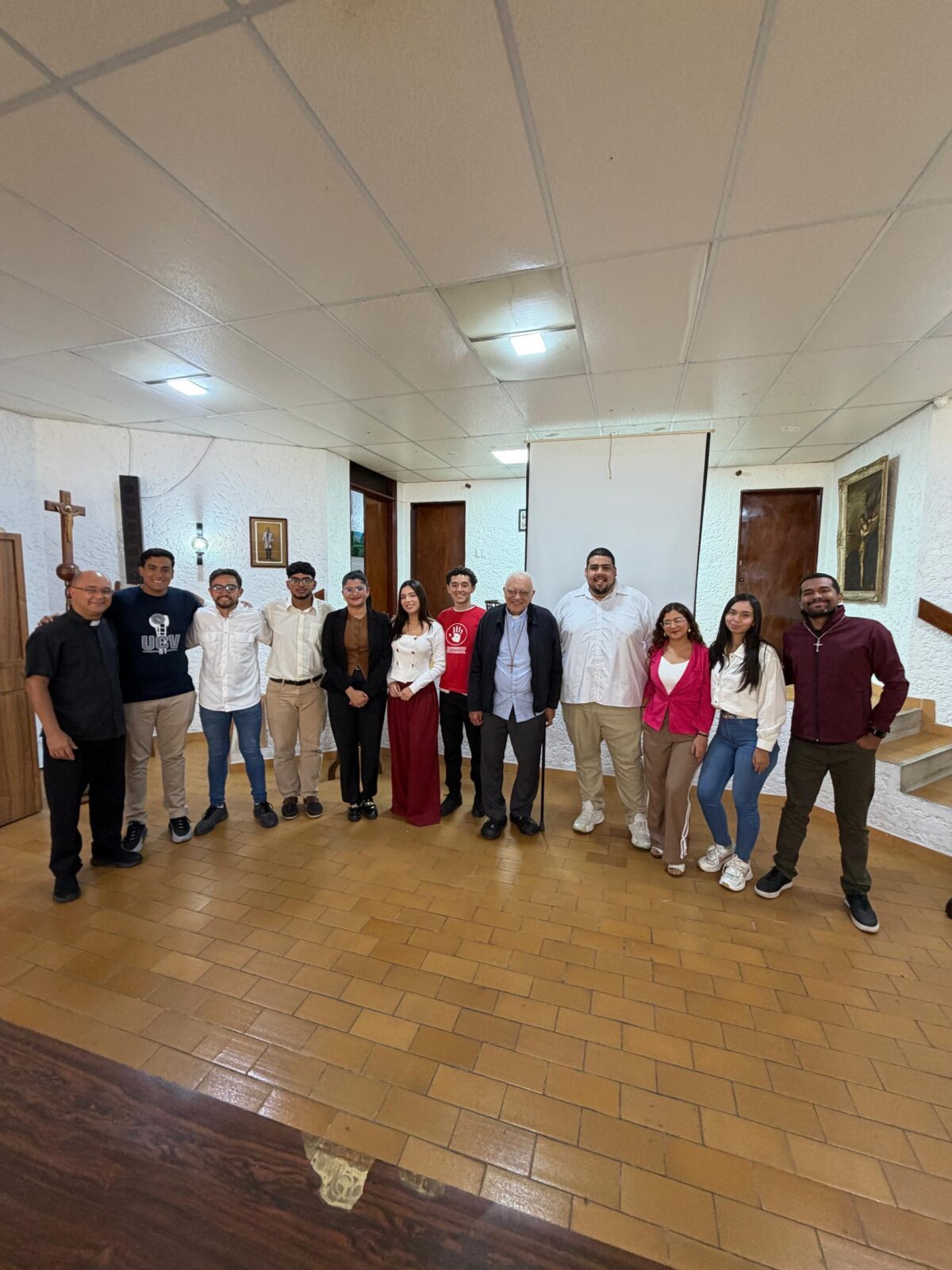 Cardenal Baltazar Porras se reunió con los líderes estudiantiles que piden por la libertad de los presos políticos en Venezuela