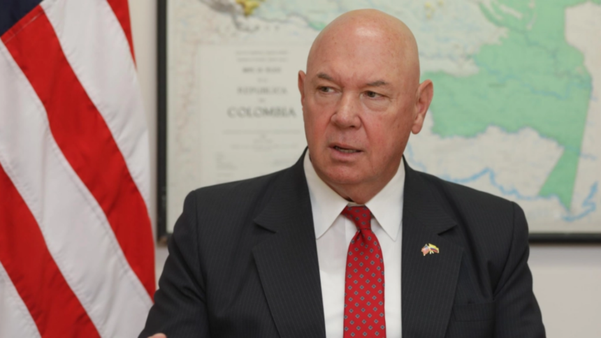 El encargado de Negocios de EE UU John McNamara está en Caracas