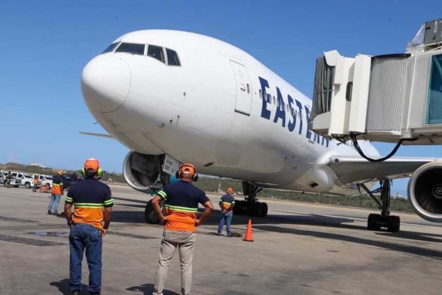 Llegaron a Venezuela 128 migrantes repatriados desde Estados Unidos