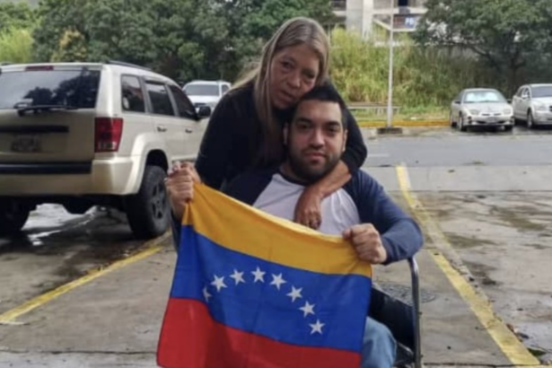 Murió la madre del periodista Ramón Centeno, días después de la excarcelación de su hijo