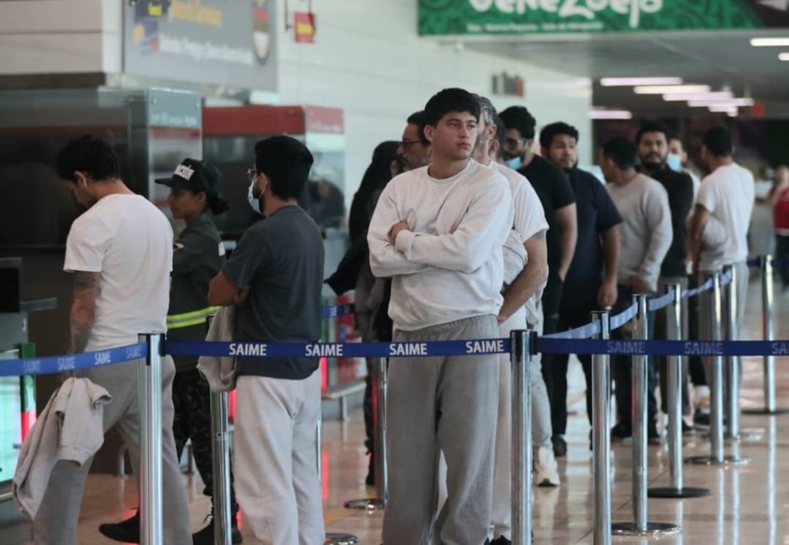 Llegó a Venezuela el vuelo número 100 con 235 migrantes deportados de EE UU