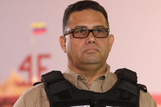 Gustavo González López fue designado comandante de la Guardia de Honor Presidencial