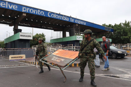 Familiares de 19 colombianos presos en Venezuela protestaron en la frontera y exigen su liberación