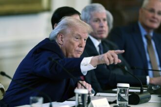 Trump invitó a China y Rusia a comprar crudo venezolano “gestionado” por EE UU