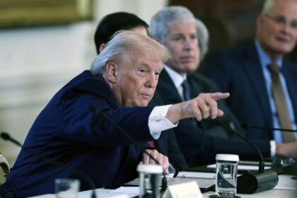 Trump invitó a China y Rusia a comprar crudo venezolano “gestionado” por EE UU