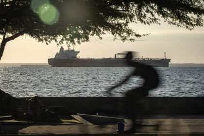 Murió uno de los trabajadores heridos tras explosión en planta petrolera del lago de Maracaibo