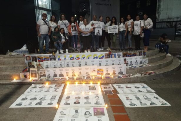 En Imágenes: así transcurrió la vigilia de familiares de presos políticos por novena noche consecutiva