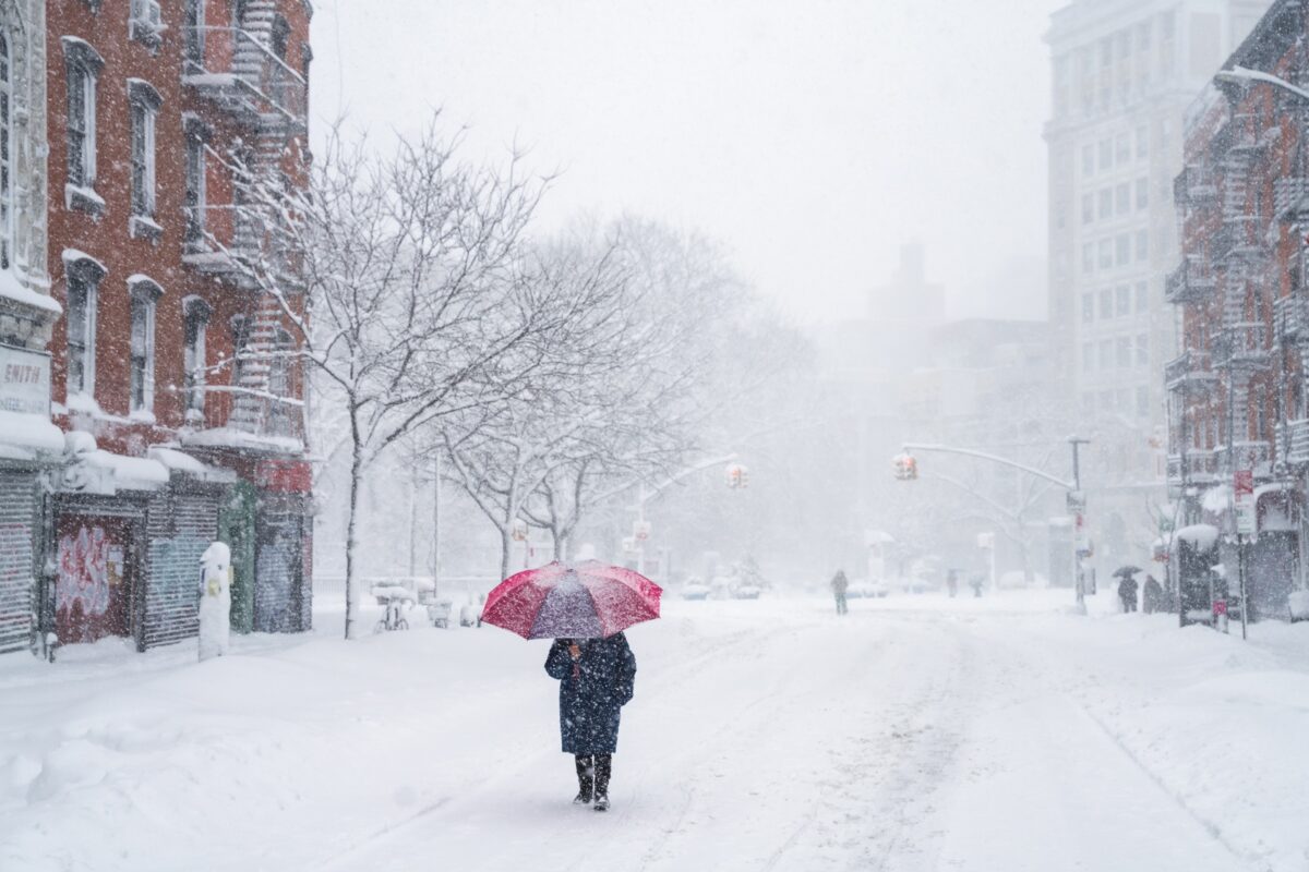 En imágenes: una tormenta invernal paralizó el noreste de EE UU