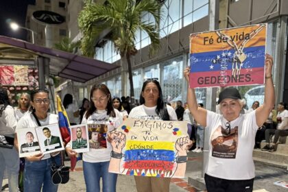 Familiares de presos políticos del caso Operación Gedeón denunciaron que los encontraron en estado de desnutrición tras una visita 