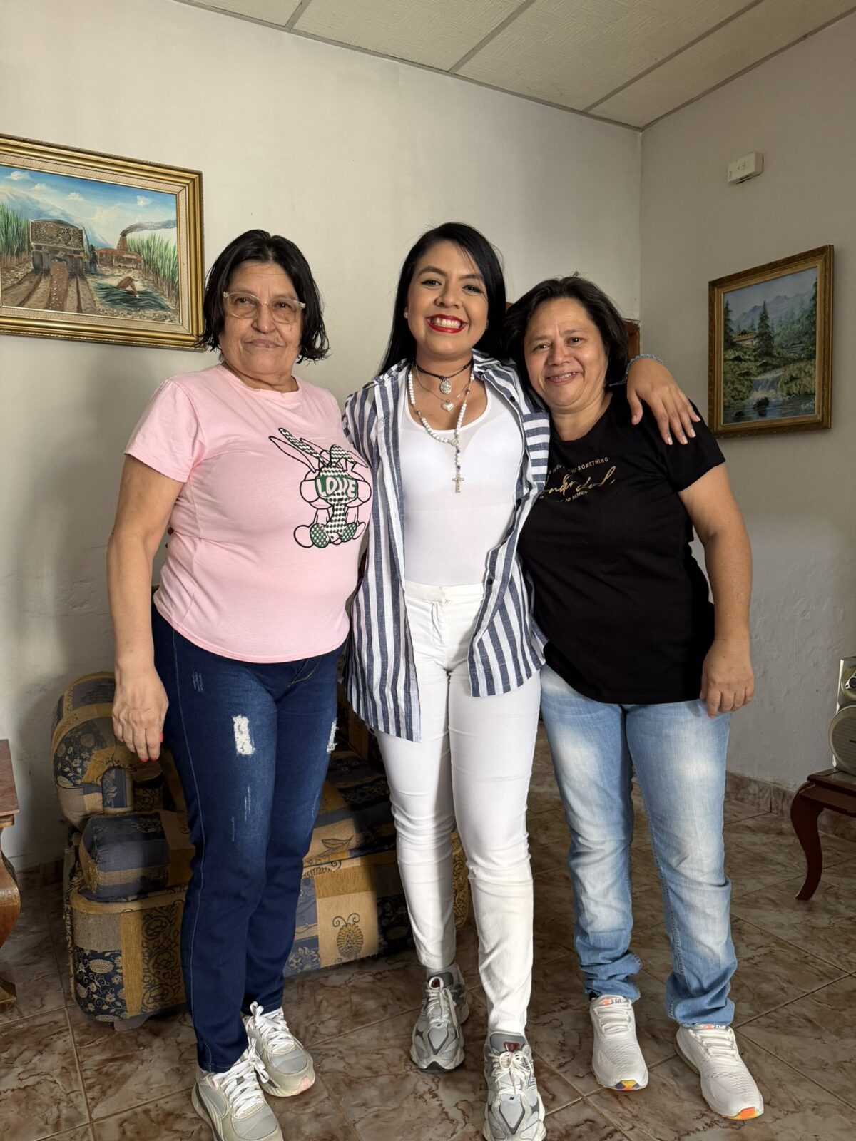 En imágenes: así se vivió el regreso a la libertad de decenas de presos políticos el fin de semana 