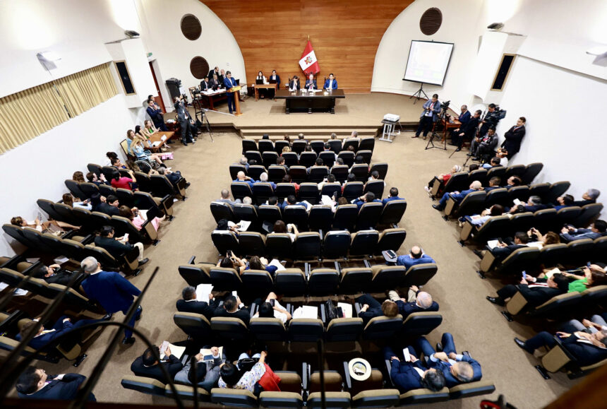 Congreso de Perú destituyó al presidente interino José Jerí