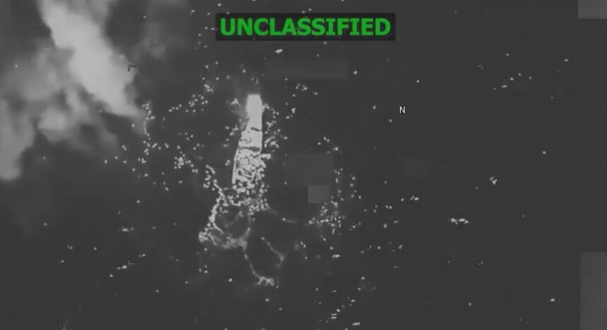 EE UU destruyó otra lancha en el Caribe presuntamente vinculada al narcotráfico