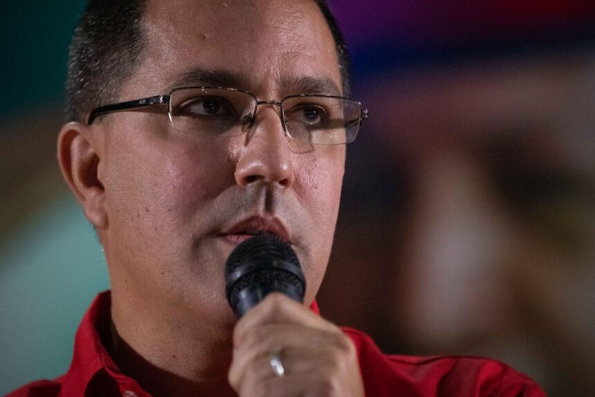 Jorge Arreaza aseguró que 379 personas serán excarceladas tras solicitudes de amnistía