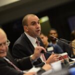 Quién es Larry Devoe, el nuevo fiscal temporal que sustituye a Tarek William Saab