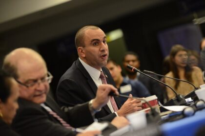 Quién es Larry Devoe, el nuevo fiscal temporal que sustituye a Tarek William Saab