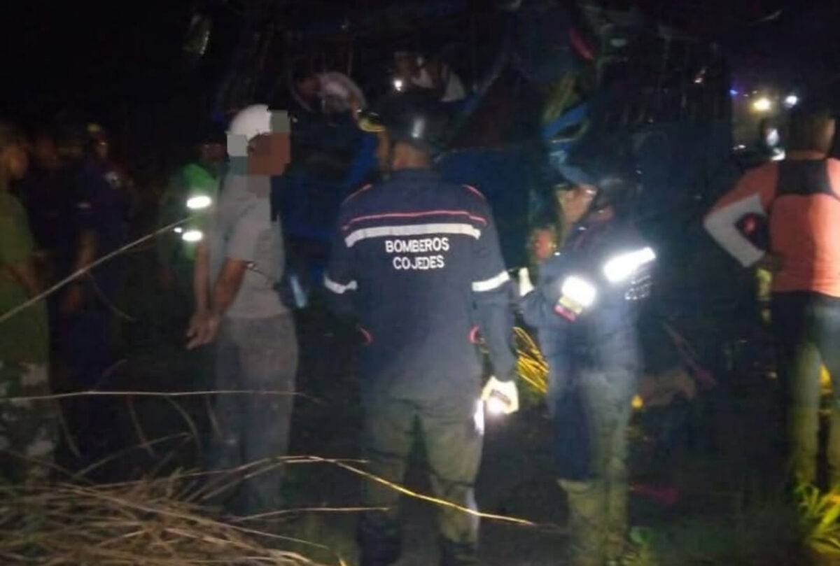 Un accidente de tránsito en Cojedes dejó más de 40 personas heridas 