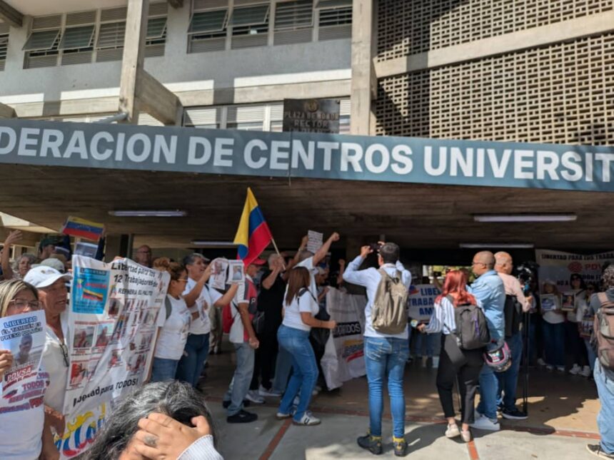 “Amnistía real”: la exigencia de los familiares de presos políticos y estudiantes desde la UCV