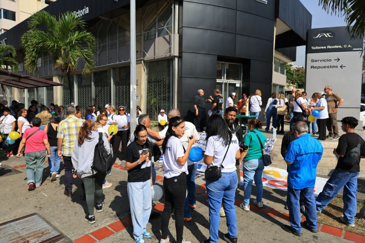 Familiares de presos políticos pidieron en las puertas de El Helicoide la liberación de sus seres queridos